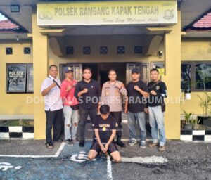 Tertangkapnya Seorang Pria Bernama Arigomo Tarauci Menipu 11 Orang Dengan Menjanjikan Pekerjaan Tertangkapnya Seorang Pria Bernama Arigomo Tarauci Menipu 11 Orang Dengan Menjanjikan Pekerjaan